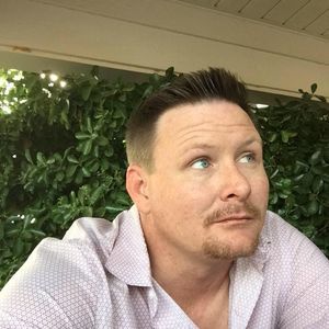 Meet your Posher, Dustyn